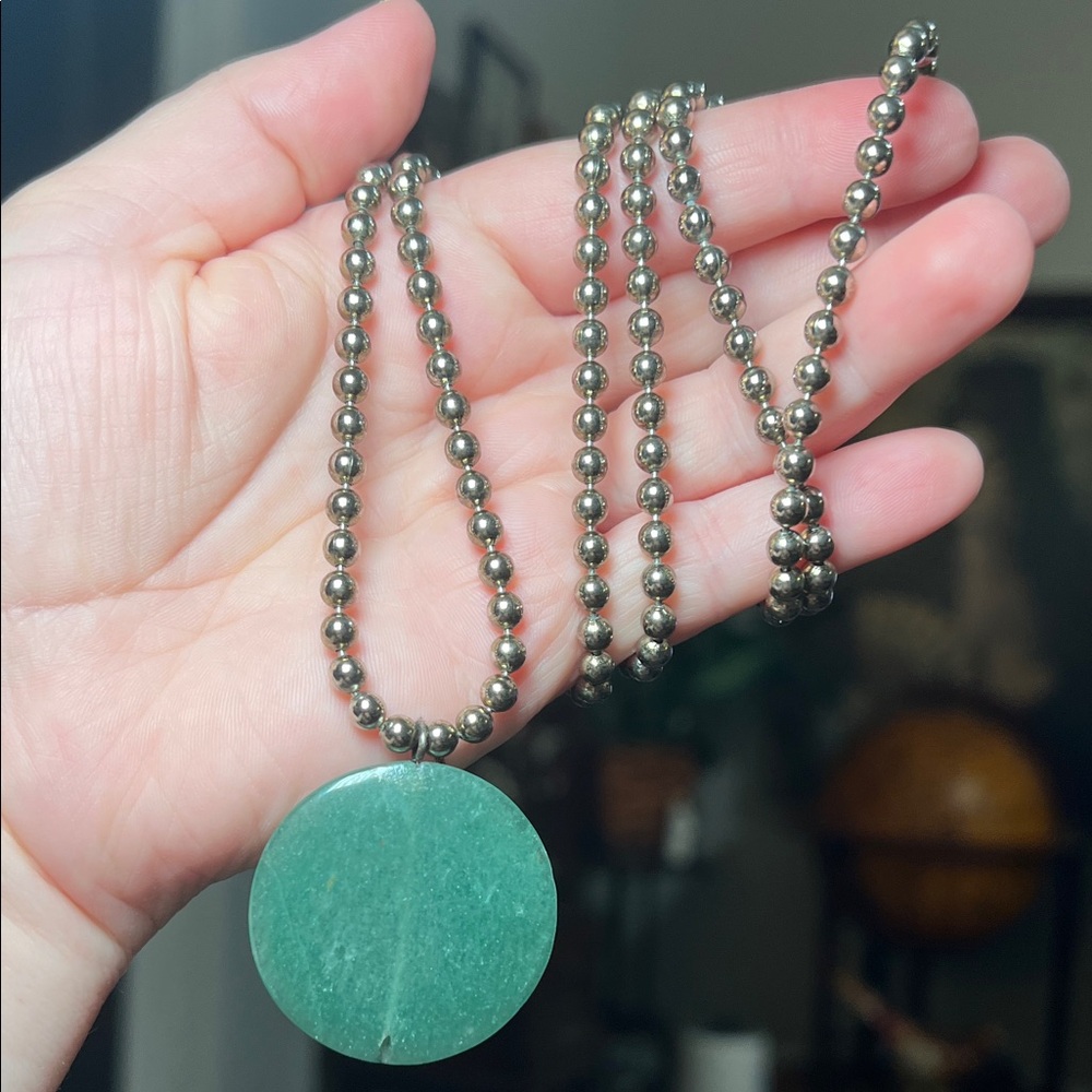 Southwestern Silver Ball Chain Long Necklace Jade Green Stone? Pendant - Picture 2 of 4